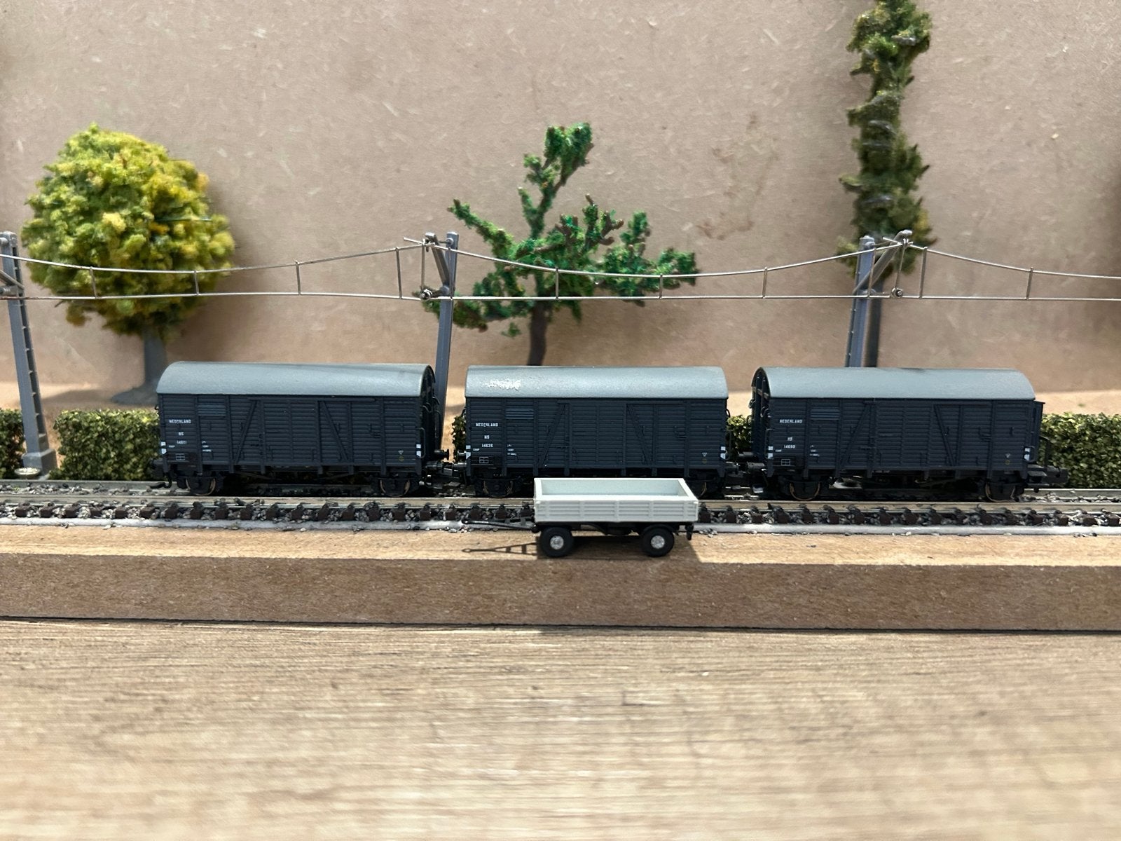 Hobbytrain H24503 Goederenwagenset 3-delig NS, Hobby en Vrije tijd, Modeltreinen | N-Spoor, Overige merken, Gelijkstroom, Wagon