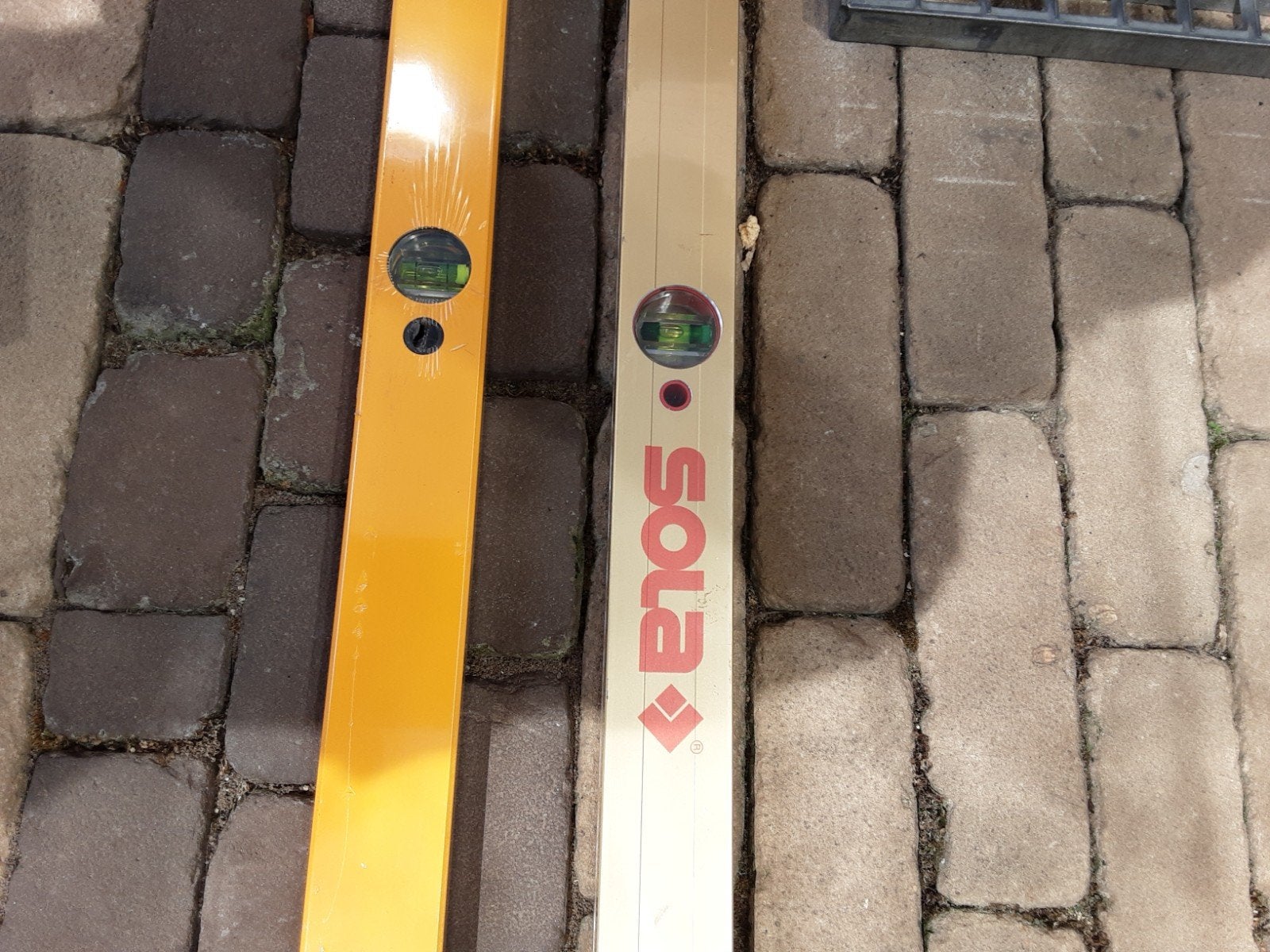 Nieuwe waterpassen 200 cm en 150 cm - In seal, Ophalen, Nieuw, Waterpas, Overige merken