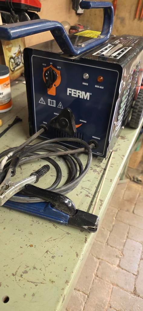 Ferm 1035 Lasapparaat - 230V & 400V, Doe-het-zelf en Verbouw, Gereedschap | Lasapparaten, Ophalen, Zo goed als nieuw, 150 tot 250 ampère