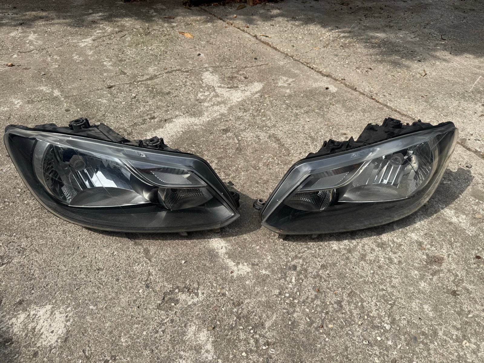 Originele VW Caddy MK3 GP Koplampen Set - Gebruikt, Auto-onderdelen, Ophalen of Verzenden, Gebruikt, Volkswagen