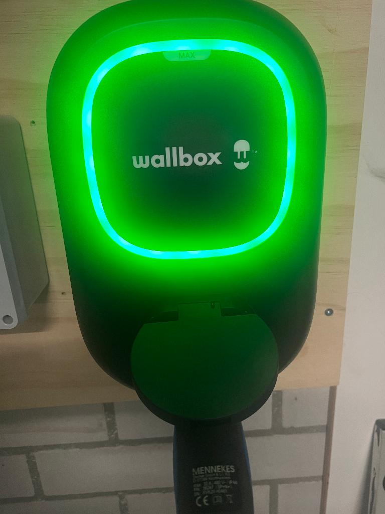 Wallbox Pulsar MAX socket 22kW, Ophalen, Zo goed als nieuw, Laadpaal
