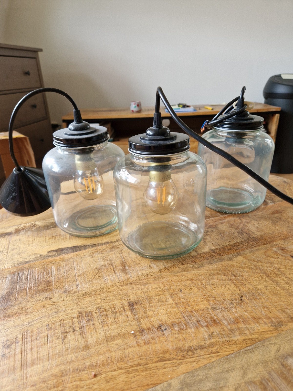 Set van 3 leuke hanglampen van glas, Gebruikt, Glas, Industrieel, Vintage, E27 (groot)