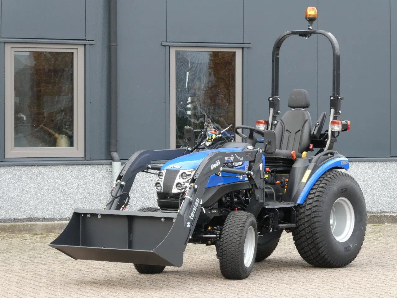Solis 26 4wd HST / 00003 Draaiuren / Voorlader, Zakelijke goederen, Overige merken, Gebruikt, Mathijs Merkelijn, Mathijs@minitrekkers.nl