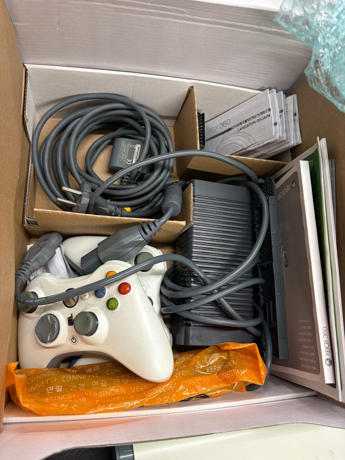 Xbox 360 Arcade Console met Controller en Kabels, Spelcomputers en Games, Spelcomputers | Xbox 360, Gebruikt, 256 MB, 360 Arcade of Core