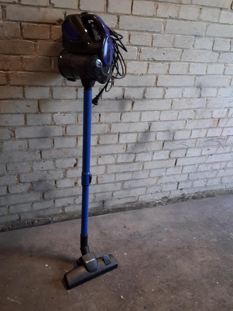 Te koop, Sauber merk steelstofzuiger., Witgoed en Apparatuur, Stofzuigers, Ophalen