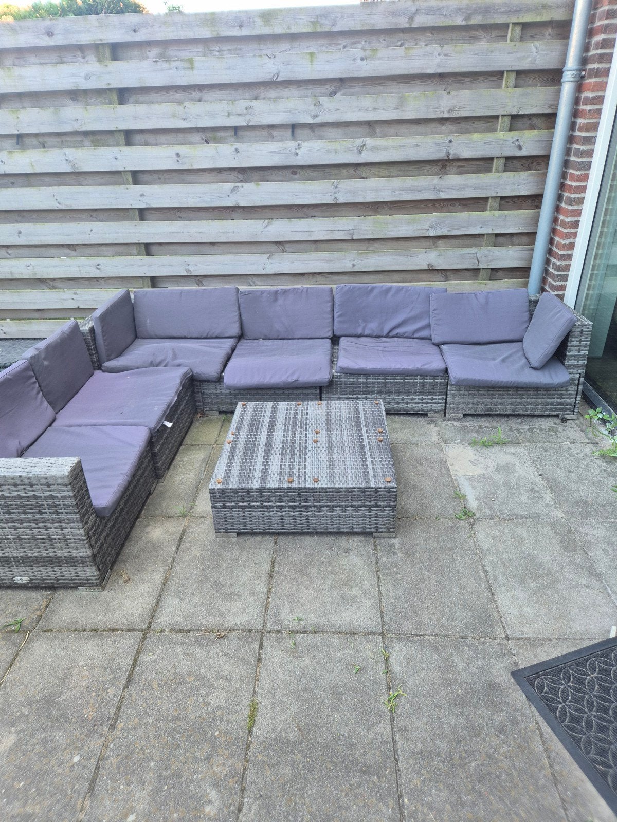 Mooie grijzen rieten tuinset, Ophalen, Gebruikt, 6 zitplaatsen, Tuinset