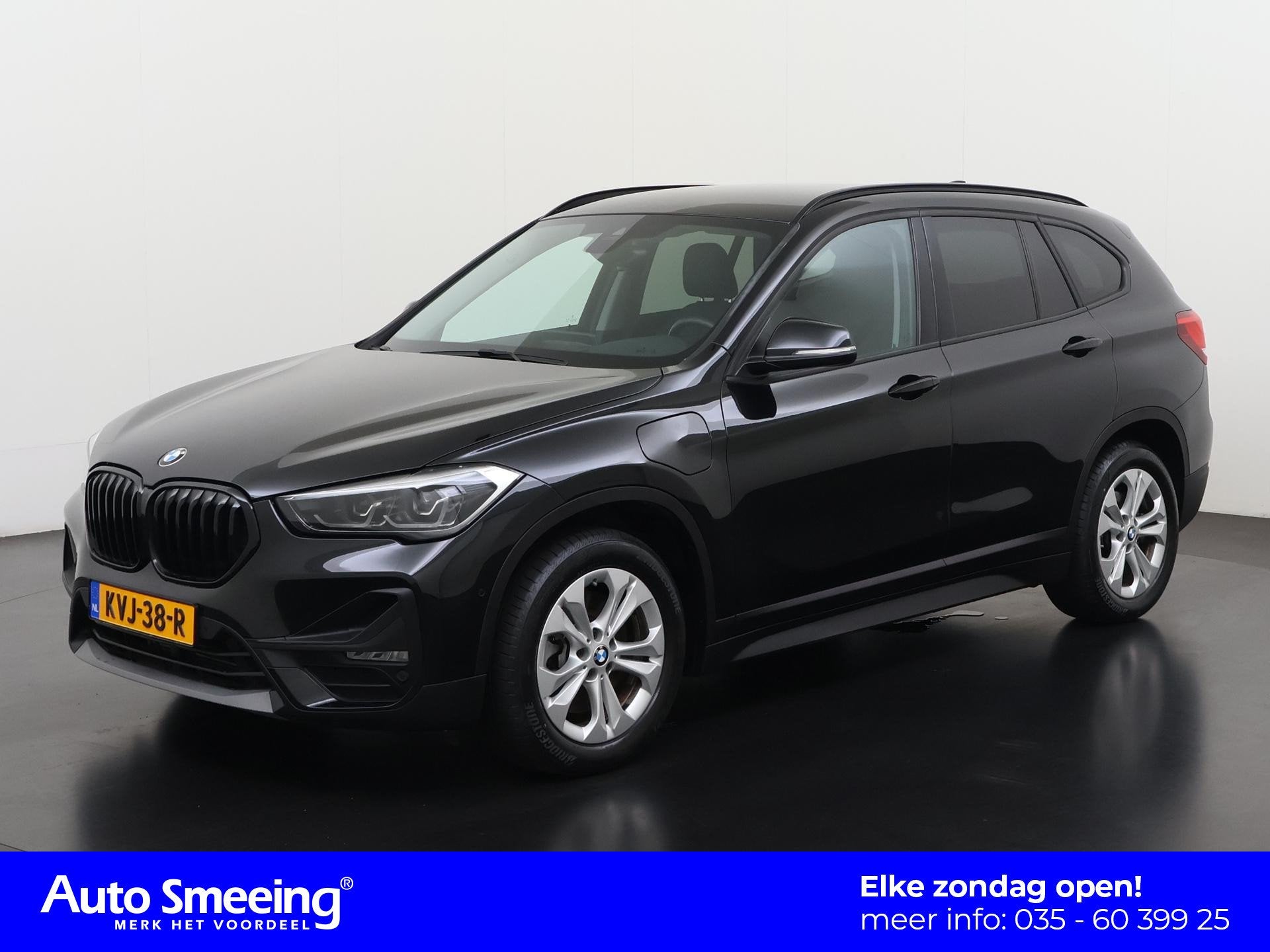 BMW X1 xDrive25e Executive | Head-Up | Leder | Camera | Zond, Auto's, Gebruikt, Zwart, Plug-in hybride, Bedrijf