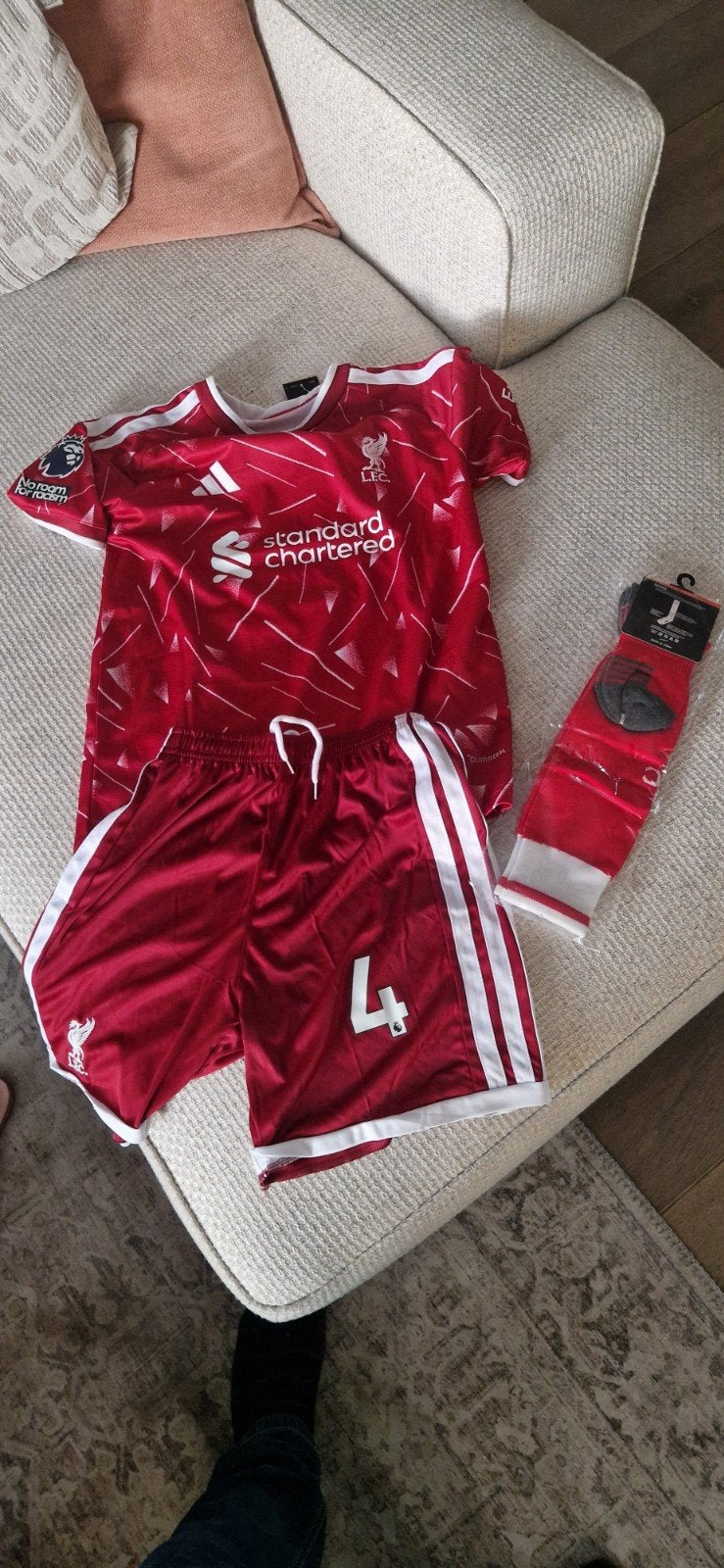 Liverpool voetbalpakje Virgil van dijk maat 26, Maat XS of kleiner, Ophalen of Verzenden, Shirt