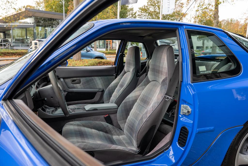 Porsche 968 3.0 Coupé Volledige historie | Gerestaureerd, Auto's, Porsche, Automaat, Gebruikt, Zwart, 4 cilinders