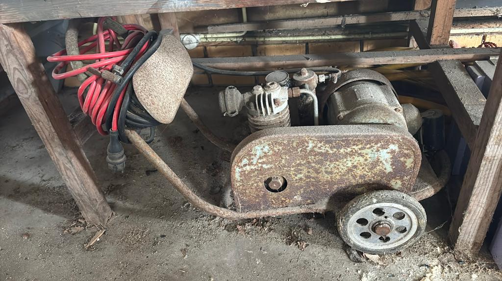 Antieke compressor, gewoon werkend, Minder dan 25 liter, Ophalen, Gebruikt, Minder dan 200 liter/min