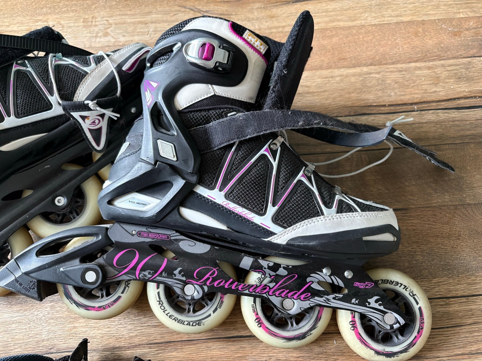 Rollerblade inline skates met bescherming, Sport en Fitness, Skeelers, Overige merken, Gebruikt, Ophalen of Verzenden, Inline skates 4 wielen
