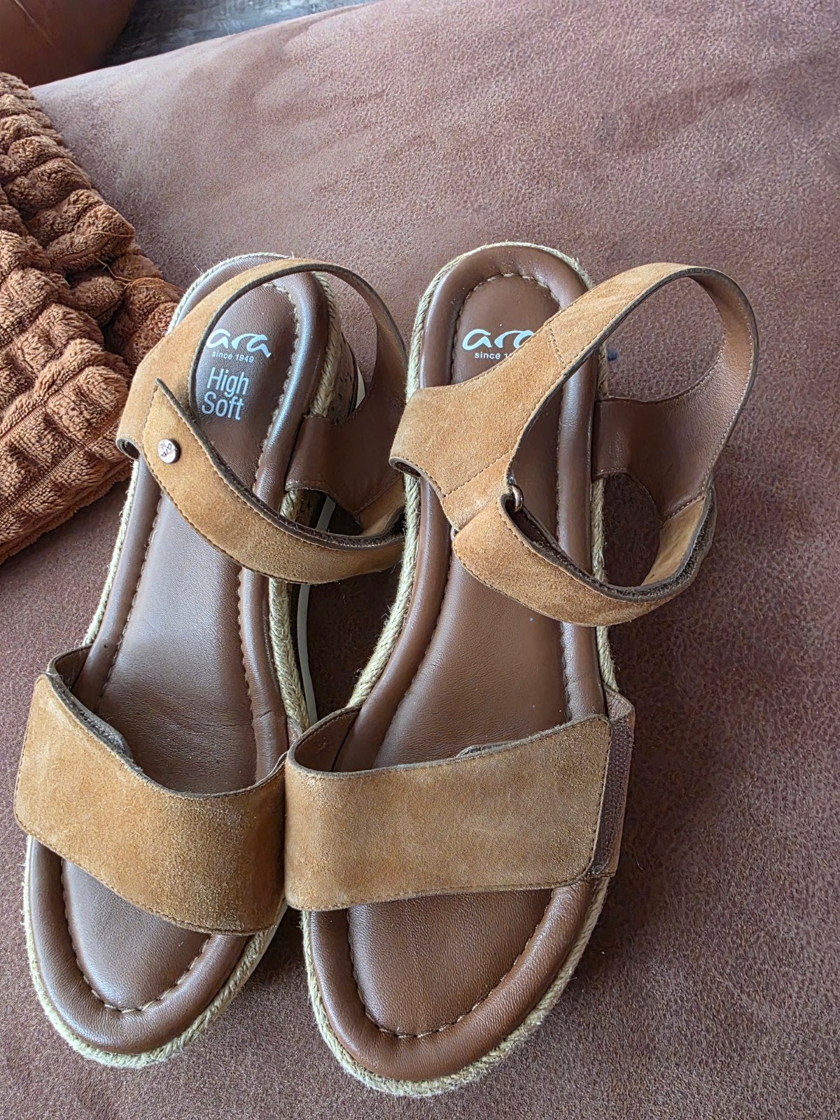 Ara High Soft Sandalen met sleehak - Maat 40, Bruin, Ara, Gedragen, Sandalen of Muiltjes