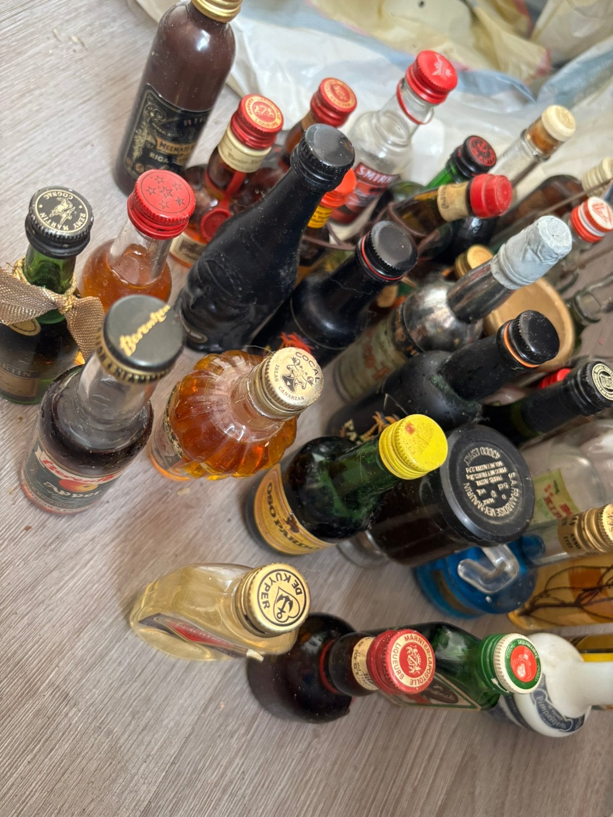 Shotjes verzameling, Verzamelen, Ophalen