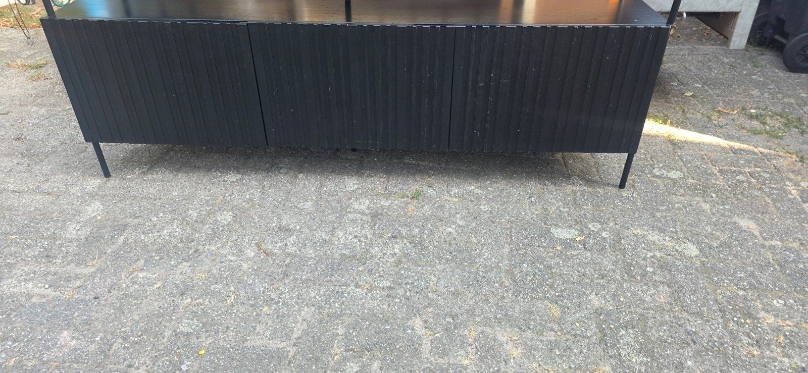 2x Zwart TV Dressoir - Lang Meubel met Gebruikerssporen, Huis en Inrichting, Kasten | Televisiemeubels, Ophalen