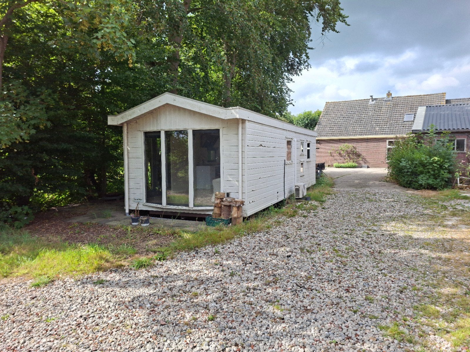 chalet wit, Tuin en Terras, Ophalen, 3 ramen of meer, Overige typen, 500 cm of meer