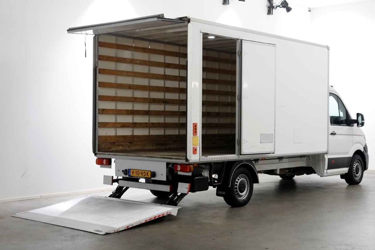 Volkswagen Crafter 35 2.0 TDI 140pk Bakwagen met laadklep en, Voorwielaandrijving, Dealer onderhouden, Gebruikt, Euro 6