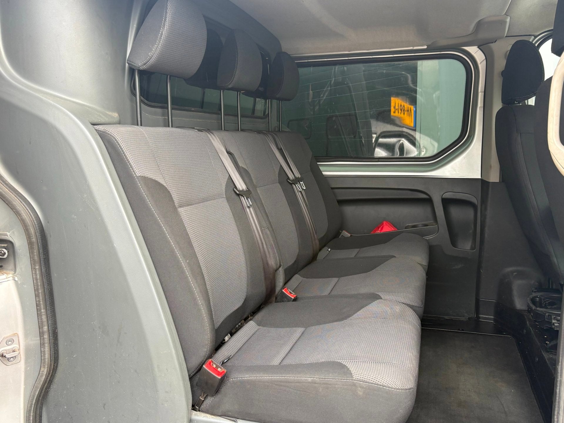 Fiat Talento 2.0MJ 145pk L2H1 DC 5-pers. Camera Airco EURO 6, Voorwielaandrijving, Stof, Gebruikt, Origineel Nederlands
