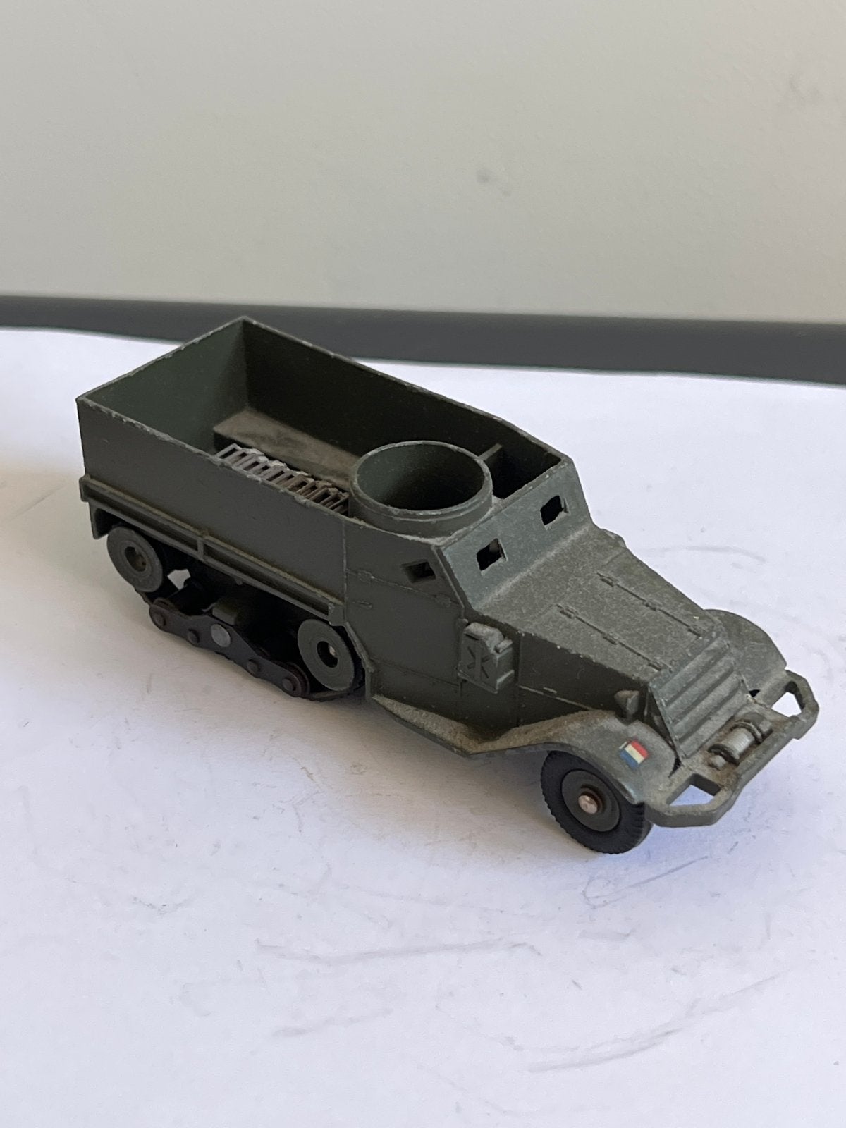 Dinky Toys Half Track 822 - Rups defect, Ophalen of Verzenden, Gebruikt