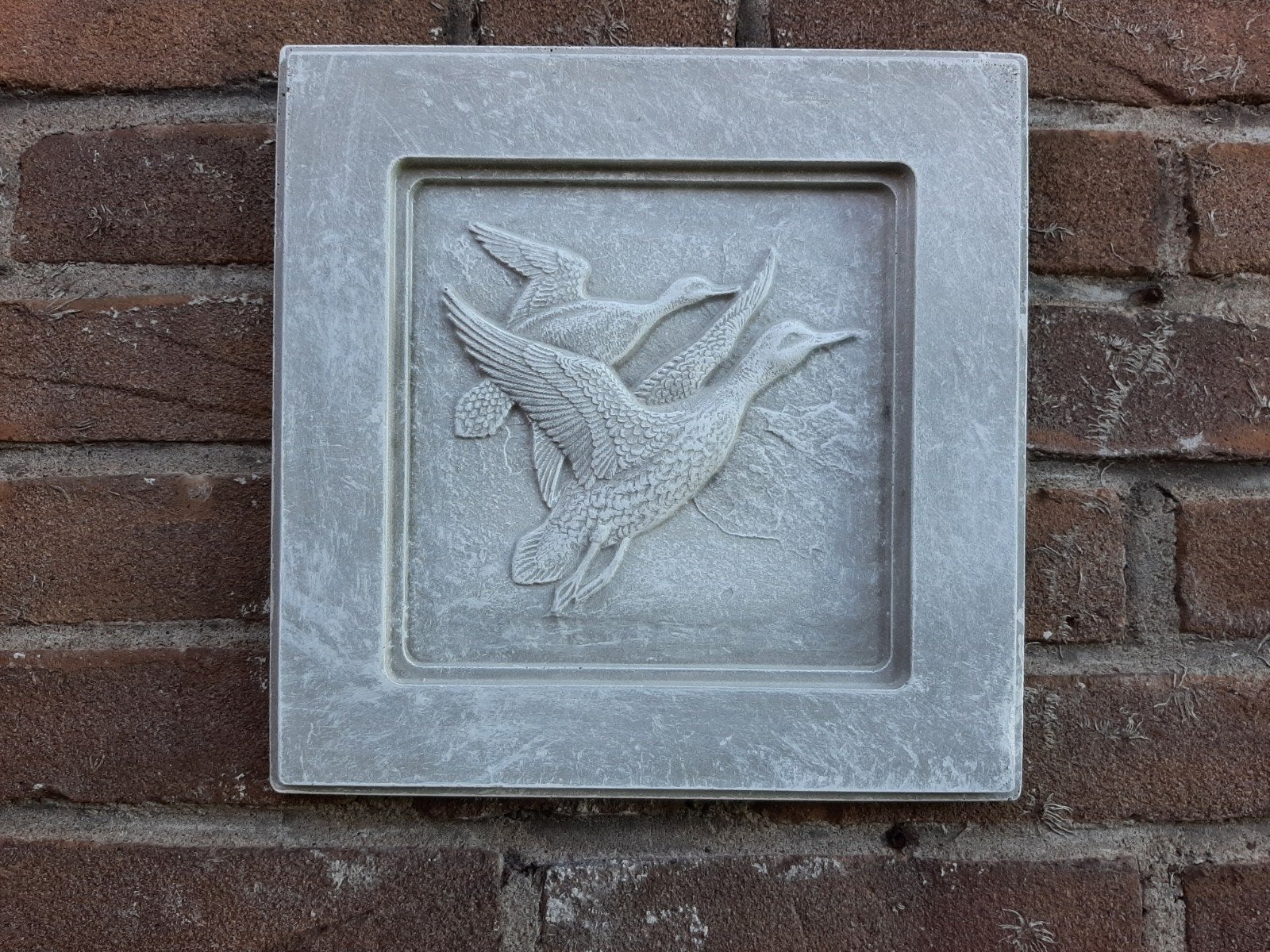 Eenden wanddecoratie betonnen beeld tuinbeeld beton, Ophalen of Verzenden