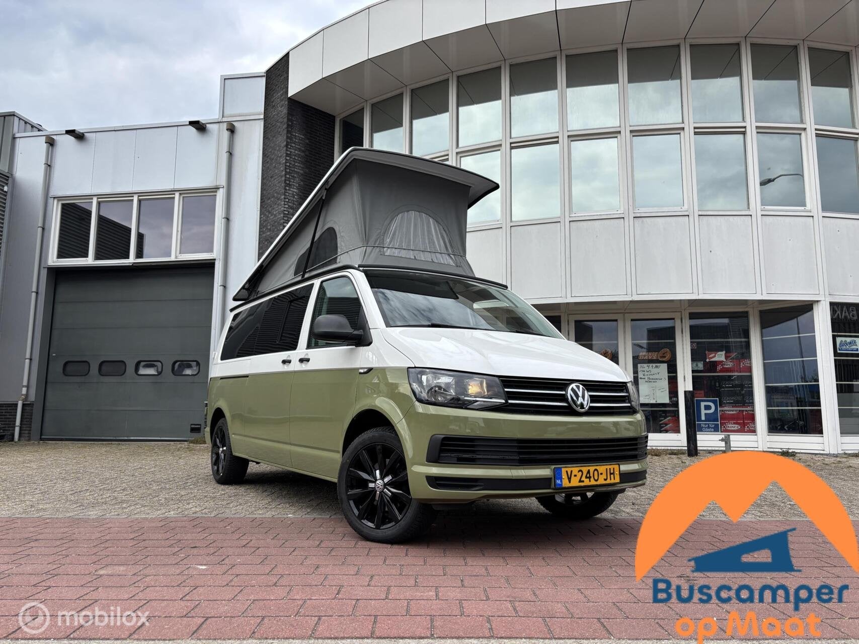 Volkswagen T6 buscamper Nevada 2017 Two-tone L2H1, Verkoop@buscamperopmaat.nl, Bedrijf, Airconditioning, 5 tot 6 meter