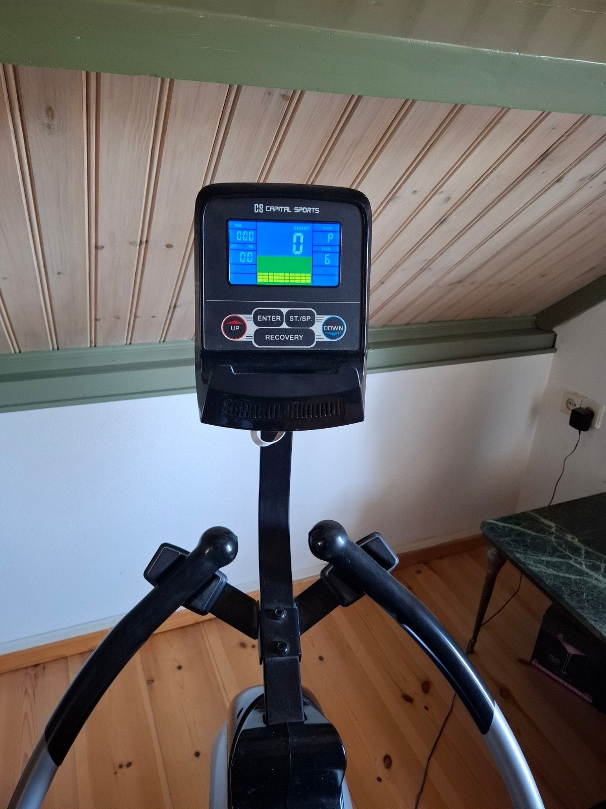 Foto 4 van roeitrainer zo goed als nieuw