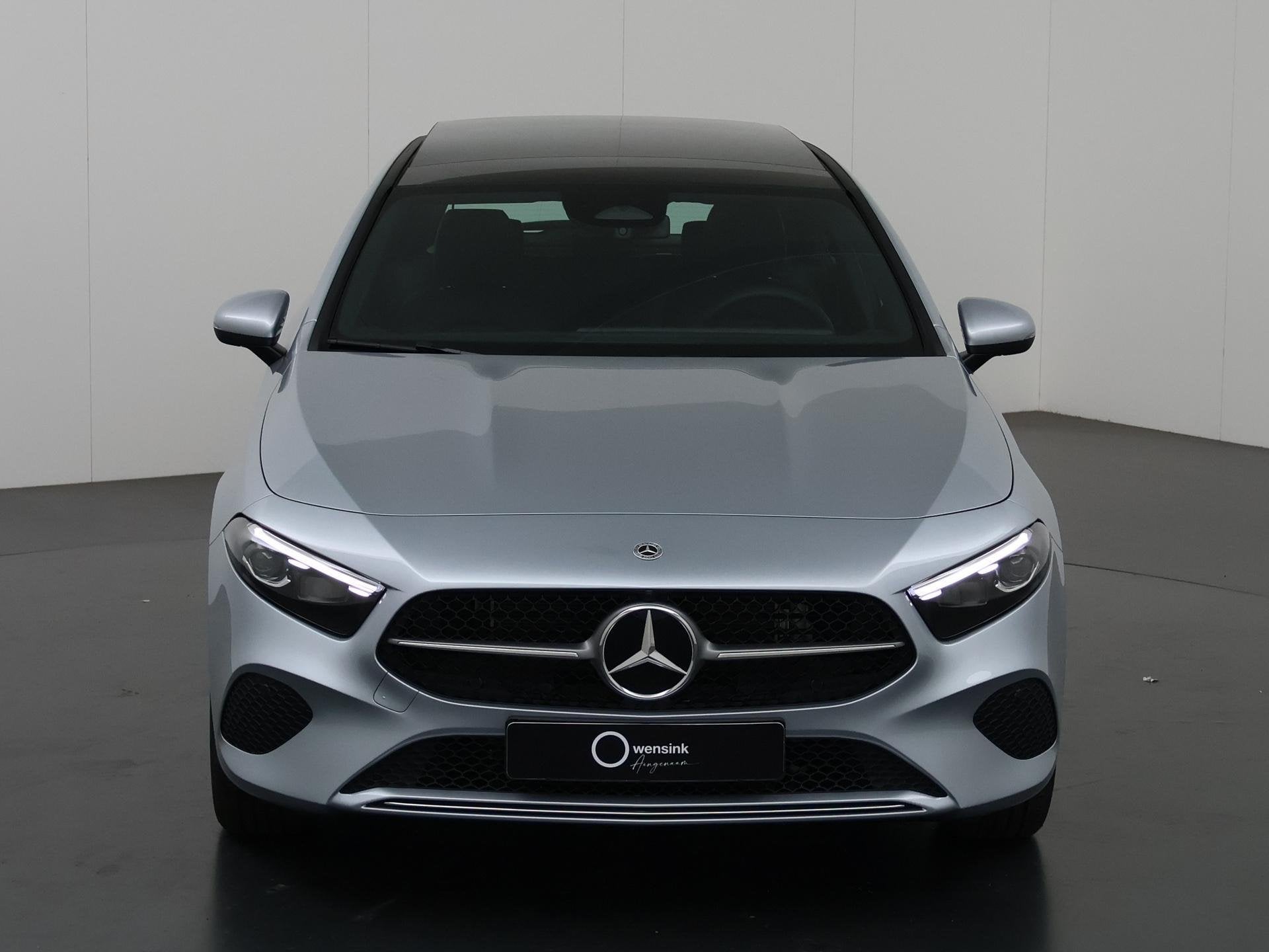 Mercedes-Benz A 250 e Star Edition Luxury Line 250 e Star Ed, Gebruikt, 4 cilinders, 16 kWh, Bedrijf