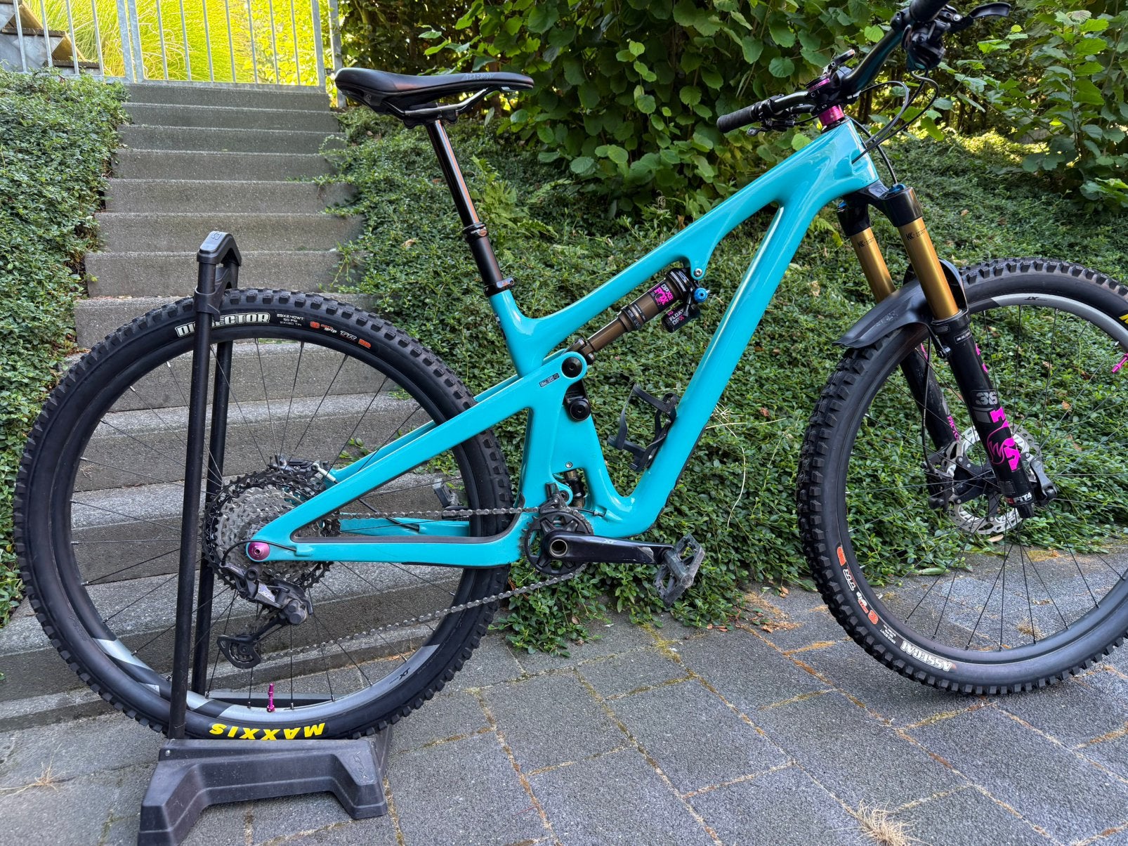 Yeti SB130 Turq  | Fox Factory | XT | Carbon Setup – Maat M, Fietsen en Brommers, Gebruikt, Fully, Schijfrem, Ophalen