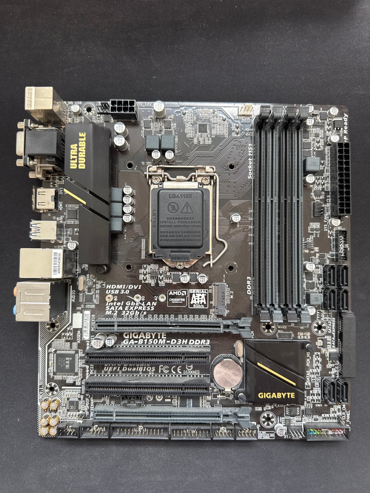 Gigabyte GA-B150M-D3H DDR3 Moederbord (LGA1151), Computers en Software, Ophalen, Gebruikt, Intel, DDR3