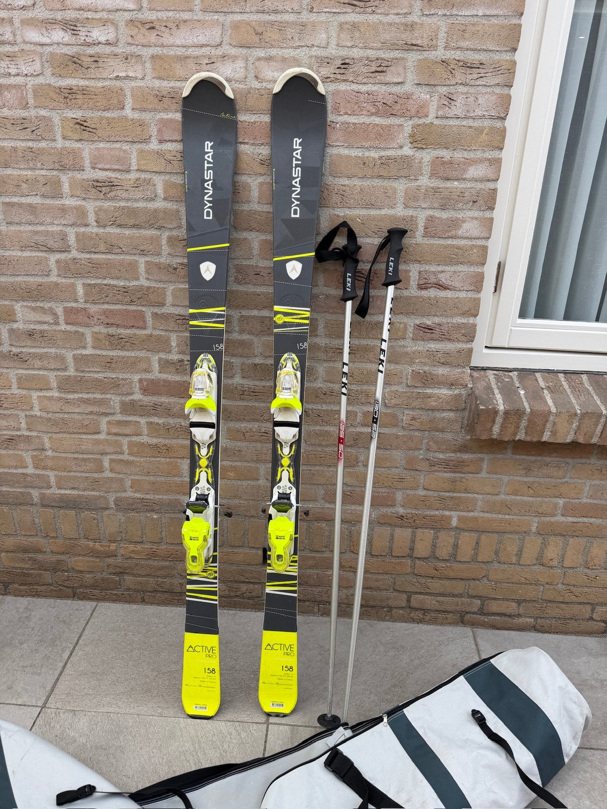 Dynastar active pro ski’s 158, Sport en Fitness, 140 tot 160 cm, Zo goed als nieuw, Carve, Skiën