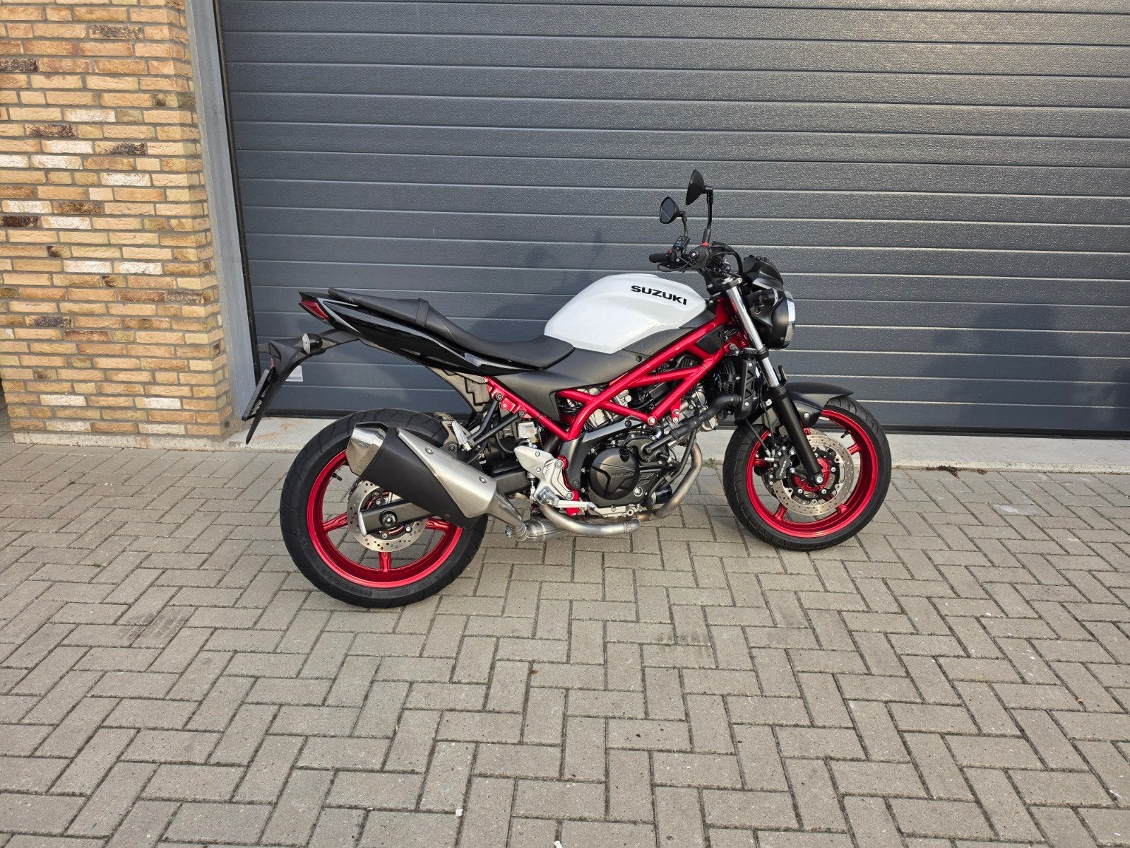 Suzuki SV650 Naked Bike - Sportief en Comfortabel, Motoren, Particulier, Naked bike