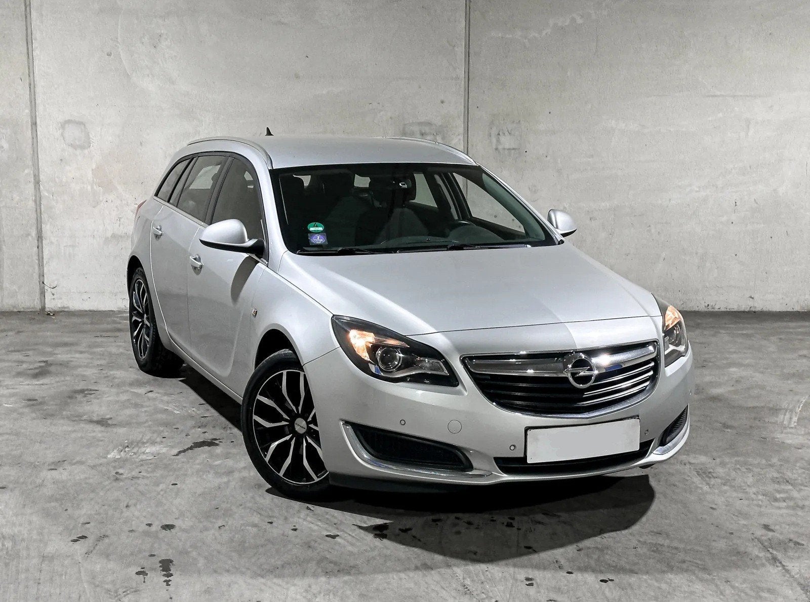 Opel Insignia 1.6 Turbo 170pk Aut 2016 Grijs, Auto's, 4 cilinders, 14 km/l, Stationwagon, Particulier