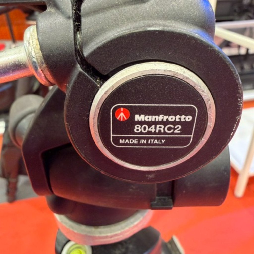 Manfrotto statief met 804RC2 Pan/Tilt Head, Manfrotto, Gebruikt, https://www.manfrotto.com/global/contact-us/, Via Valsugana 100, 36022 Cassola (VI), ItaliÃ«