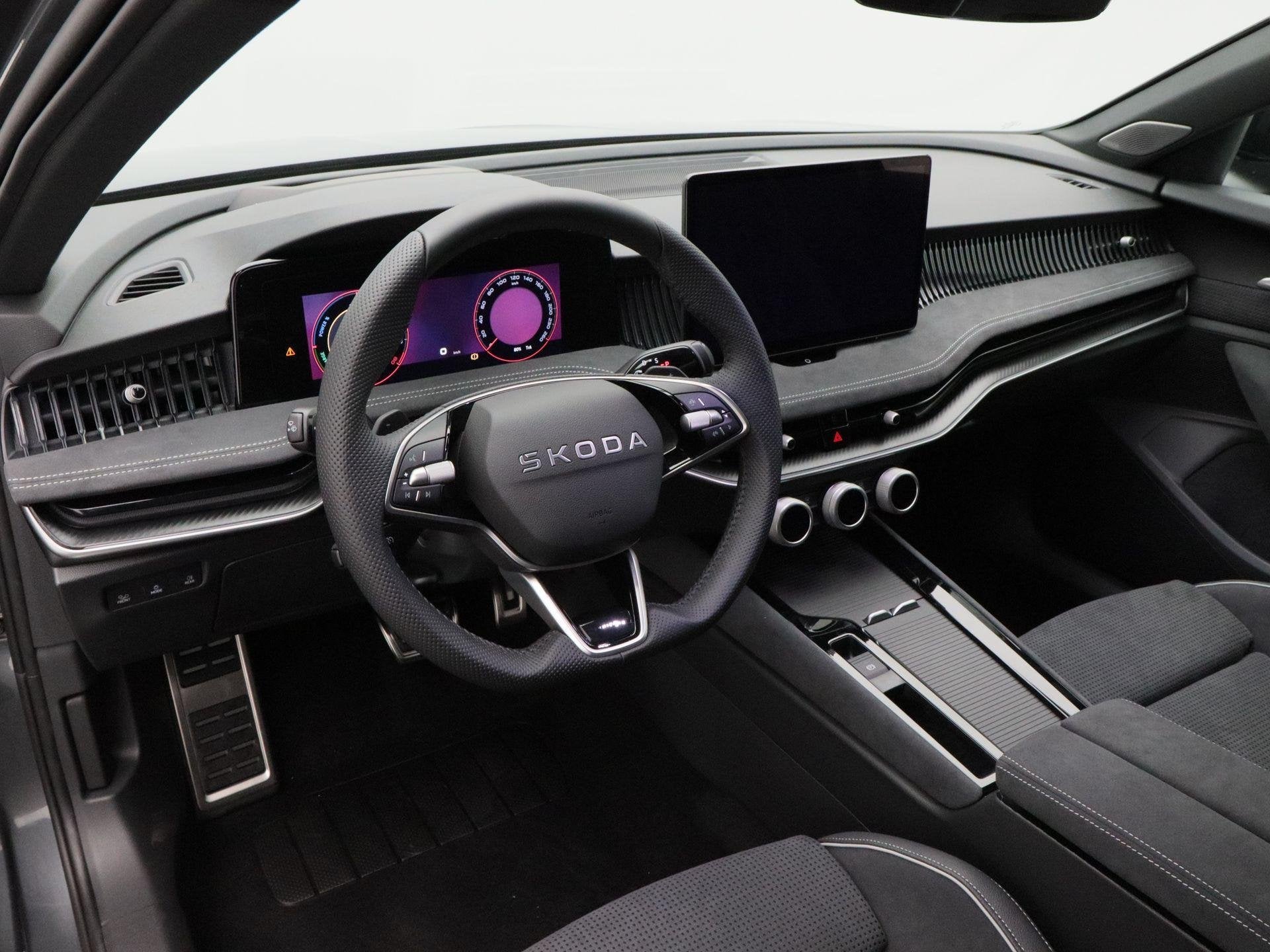 Skoda Superb Combi Sportline Business 1.5 TSI PHEV 204 PK |, Auto's, 1498 cc, 4 cilinders, Automatische klimaatregeling, 26 kWh