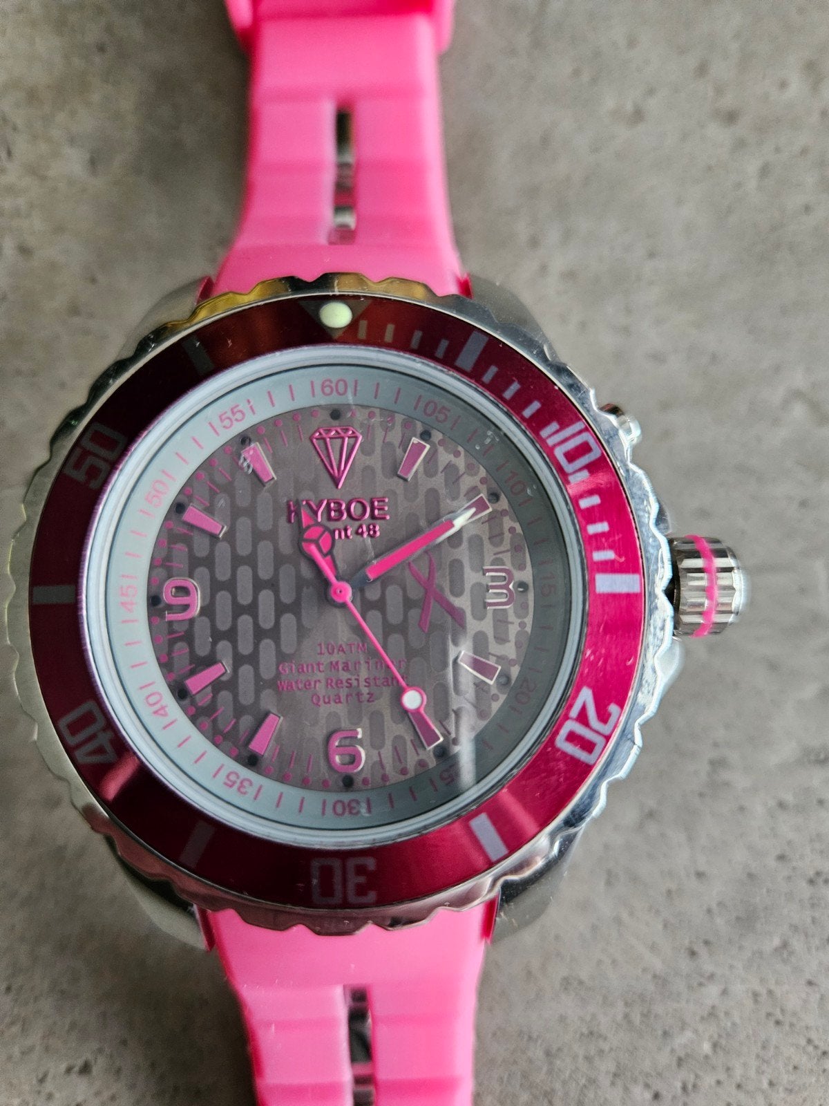 Kyboe 48mm Pink Ribbon Limited Edition, Ophalen of Verzenden, Zo goed als nieuw