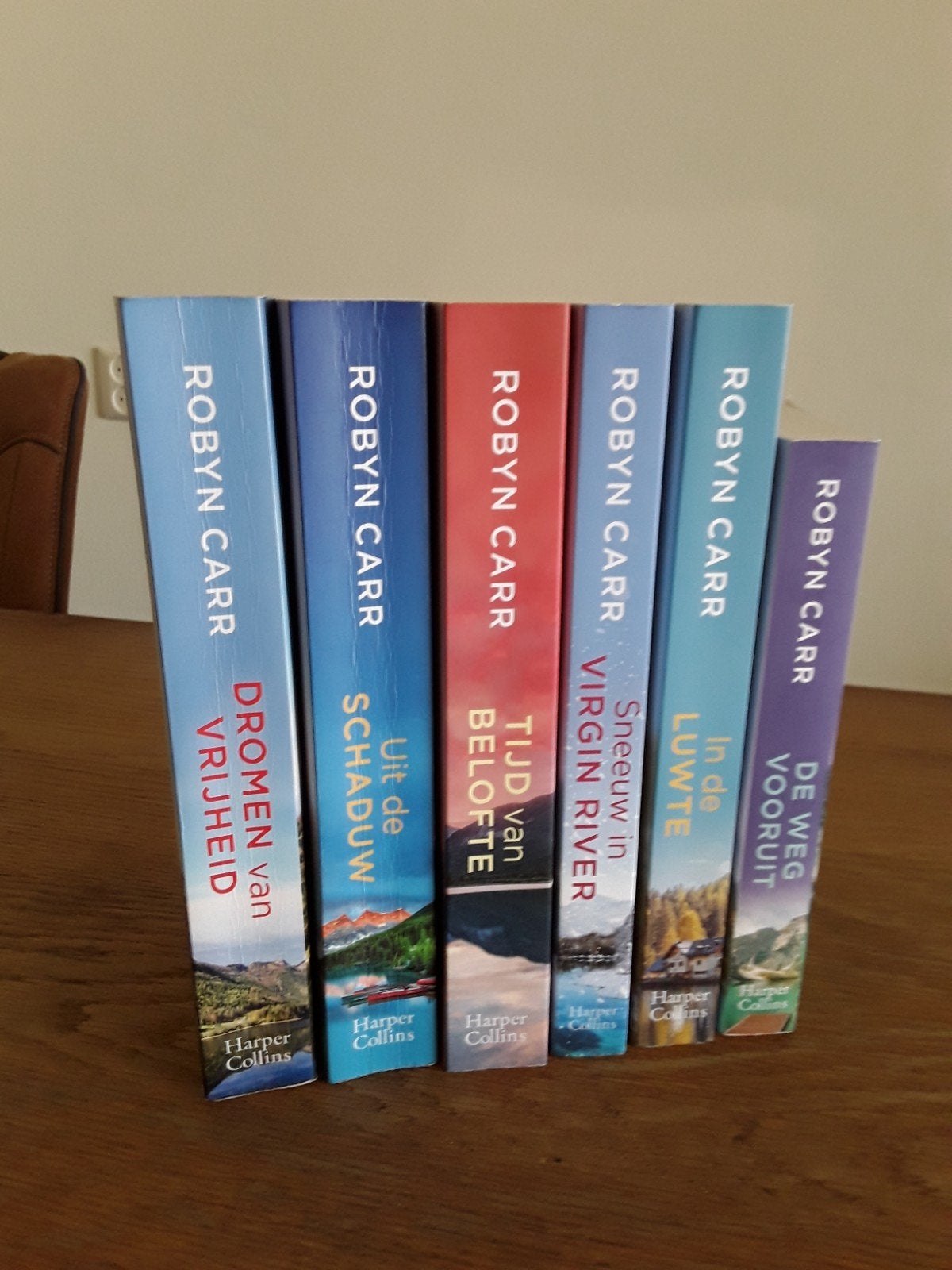 Robyn Carr Virgin River serie deel 13 t/m 18, Boeken, Romans, Zo goed als nieuw, Ophalen of Verzenden