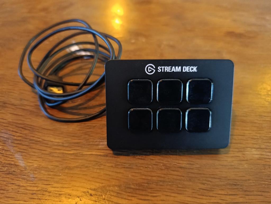 Elgato Stream Deck Mini - Compacte Controller voor Creators, Ophalen of Verzenden, Zo goed als nieuw