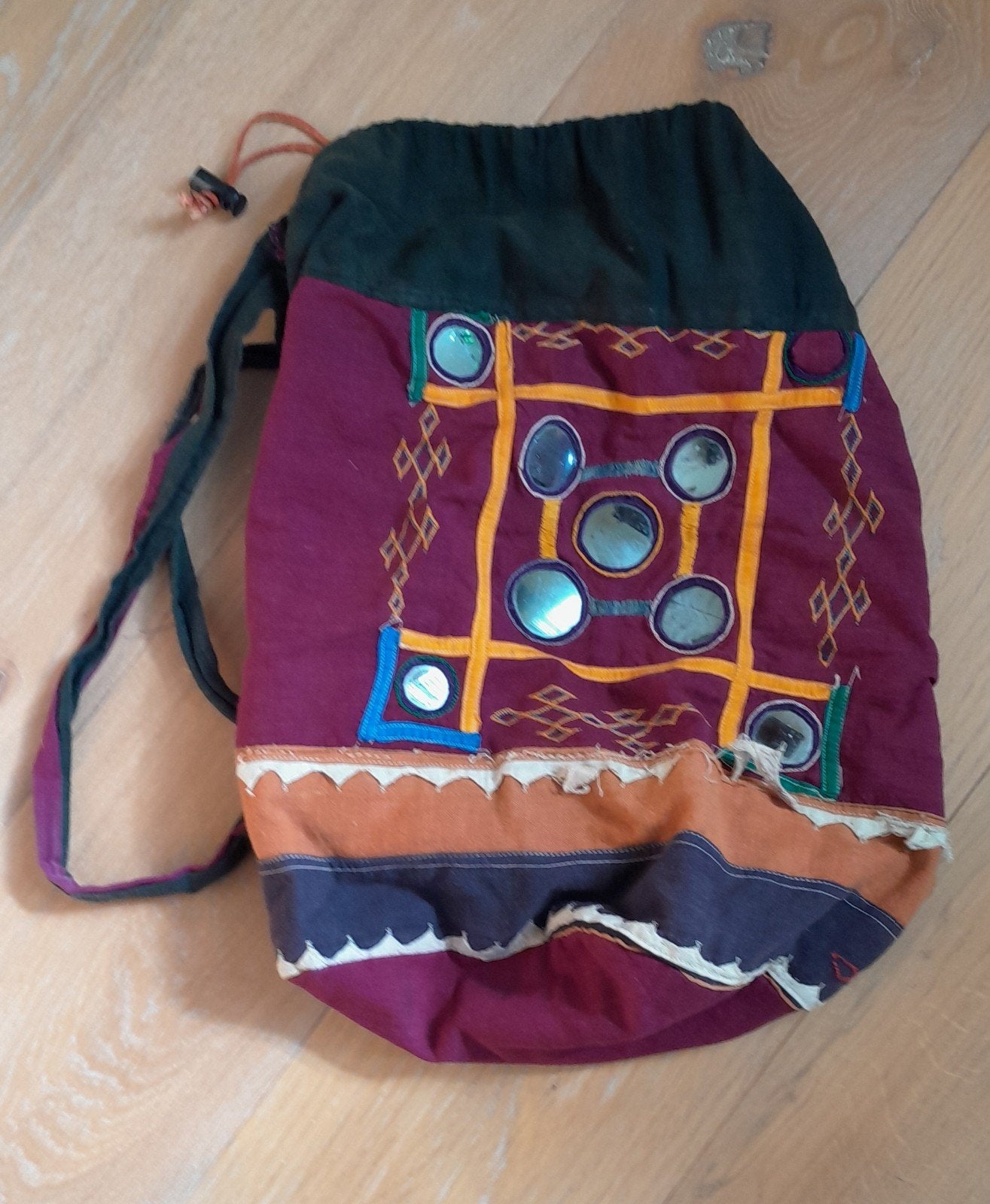 hippie spiegeltjes tas uit India, Ophalen of Verzenden, Gebruikt, Rood, Overige typen
