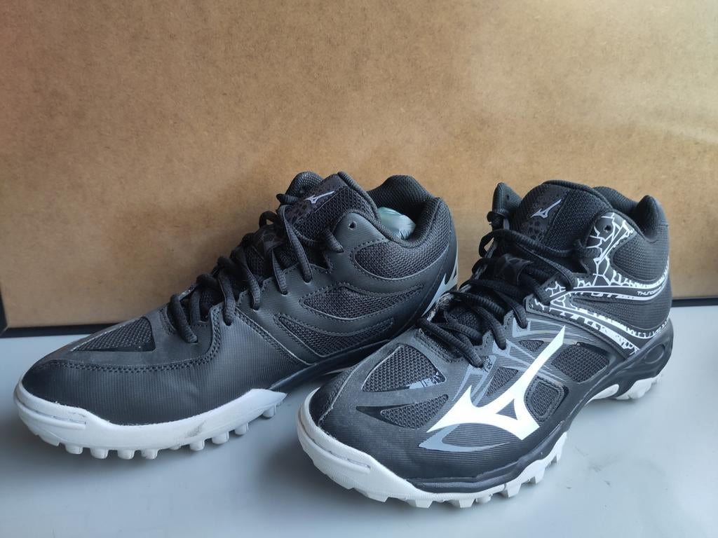 Mizuno Thunder Blade KB veldschoenen korfbal maat 42, Ophalen of Verzenden, Nieuw, Schoenen
