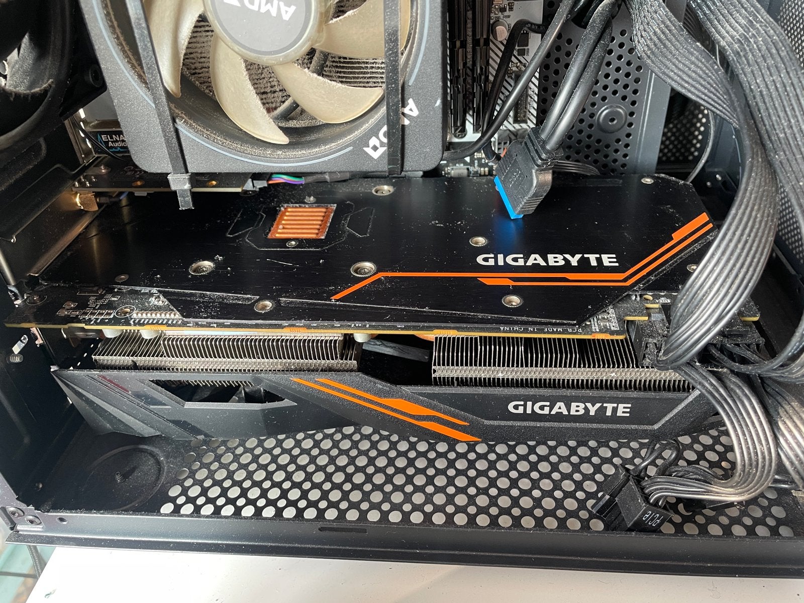 Gigabyte Vega 64 GPU Videokaart – 2 stuks – 8GB HBM2, Ophalen, PCI-Express 3, Gebruikt, Overige soorten