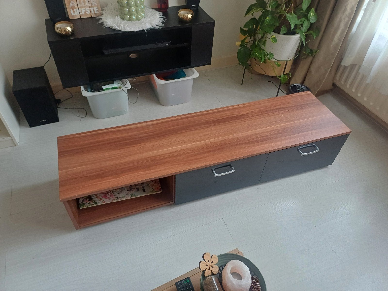 TV-meubel 140 cm breed, 30 cm hoog, Ophalen, Gebruikt, 100 tot 150 cm, Minder dan 100 cm