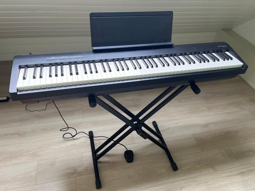 Roland FP-30X Digitale Piano Complete Set, Muziek en Instrumenten, Ophalen, Zwart, Digitaal, Zo goed als nieuw