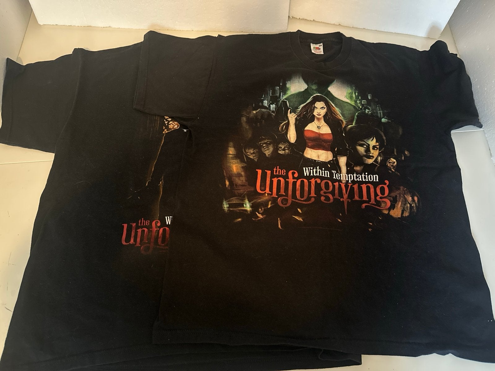 Within Temptation The Unforgiving 2 T-shirt XL. Romano, Meerdere comics, Ophalen of Verzenden, Gelezen, Amerika