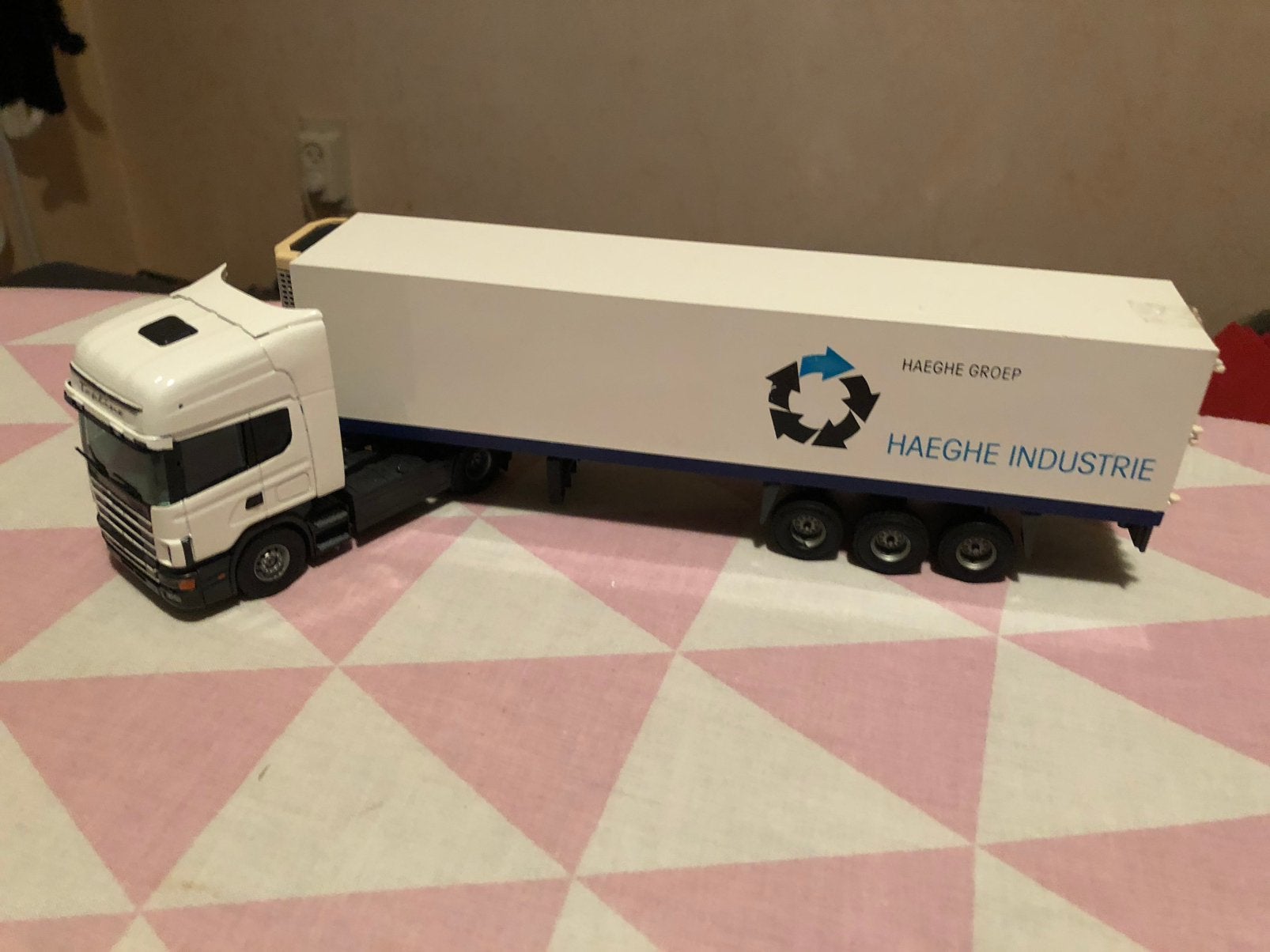 Miniatuur van Tekno, Hobby en Vrije tijd, Ophalen of Verzenden, Zo goed als nieuw, Bus of Vrachtwagen, Tekno