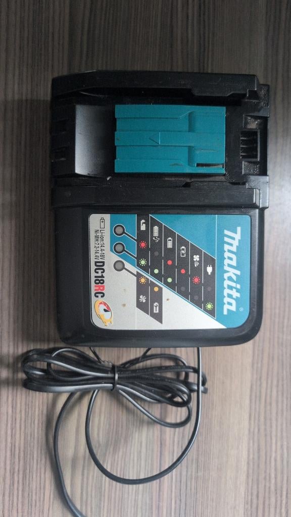Makita DC18RC Oplader, Ophalen of Verzenden, Gebruikt