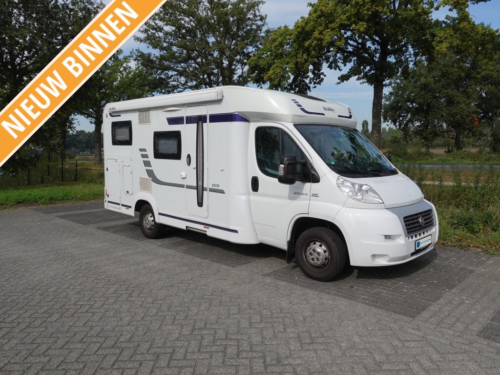 Hobby Siesta 65 GF Lage kilometerstand, Reservewiel, Standaard zit, Ringverwarming, Fiat