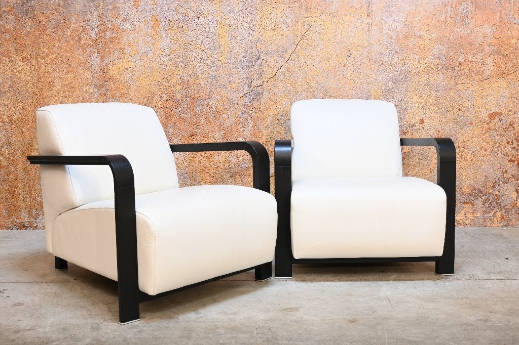 ZGANieuw 2 witte leren Leolux Hemmingway design fauteuils