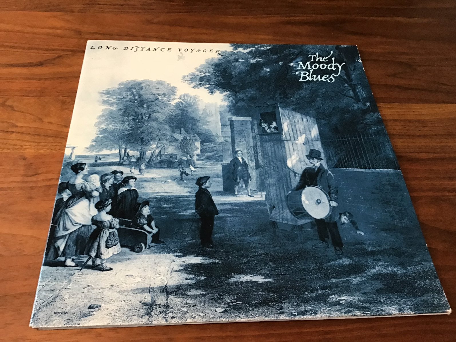 LP, THE MOODY BLUES, LONG DUSTANCE VOYAGER, 6-33., Ophalen of Verzenden, Zo goed als nieuw, LP
