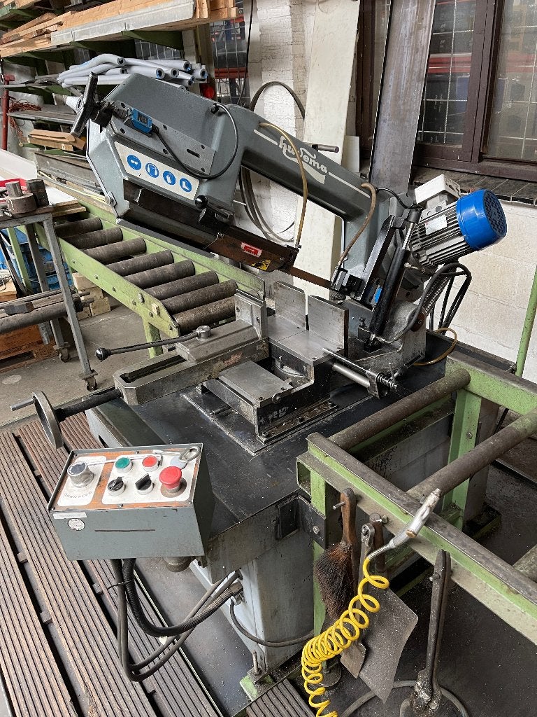 Huvema HU 230 DG 16910 bandzaagmachine met aan-afvoerbaan, Ophalen, Gebruikt, 70 mm of meer, Huvema