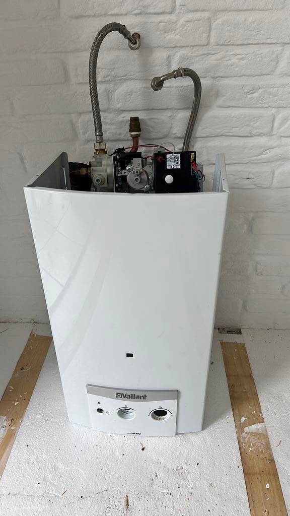 Vaillant geiser leiden, Doe-het-zelf en Verbouw, Geisers en Boilers, Ophalen, Geiser, Minder dan 20 liter, Minder dan 3 jaar oud
