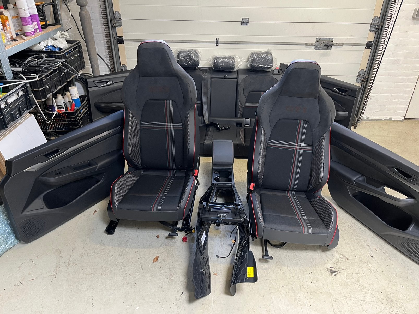 Interieur Golf 8,5 GTI 50 JAHRE EDITION nieuw, Auto-onderdelen, Ophalen, Nieuw